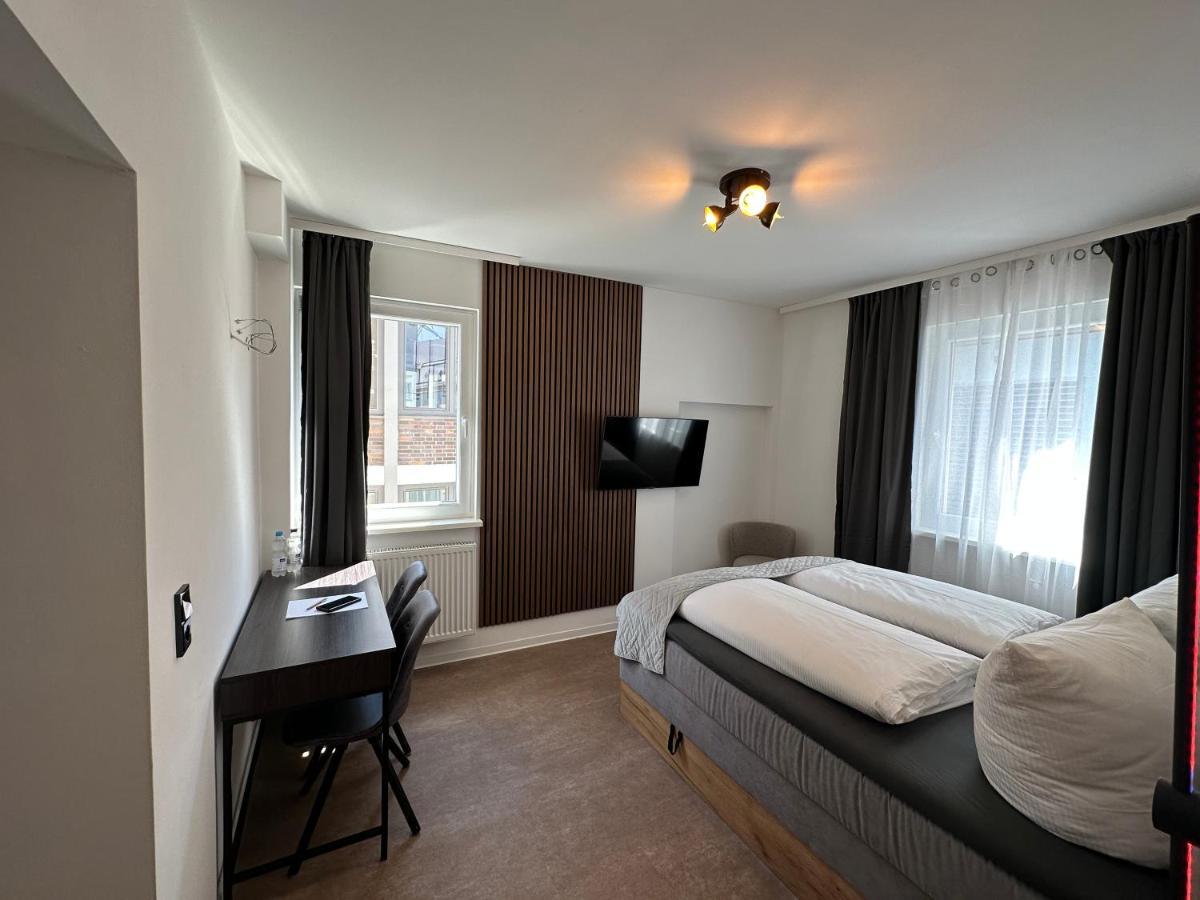 Hotel Emilia 维尔茨堡 外观 照片