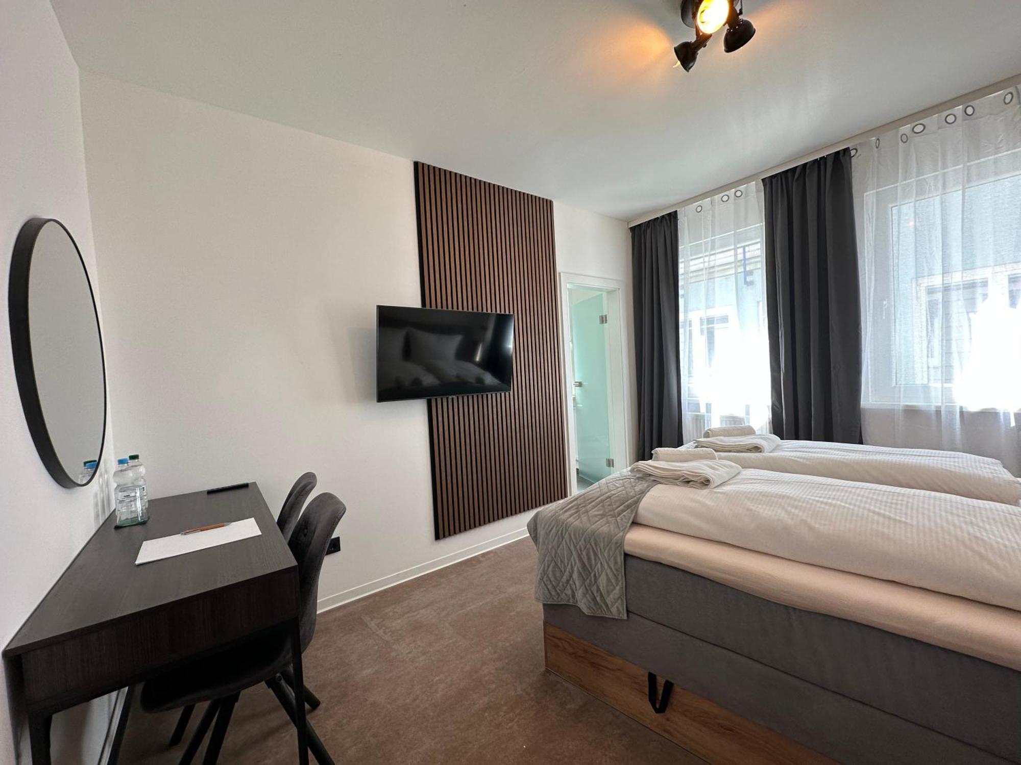 Hotel Emilia 维尔茨堡 外观 照片